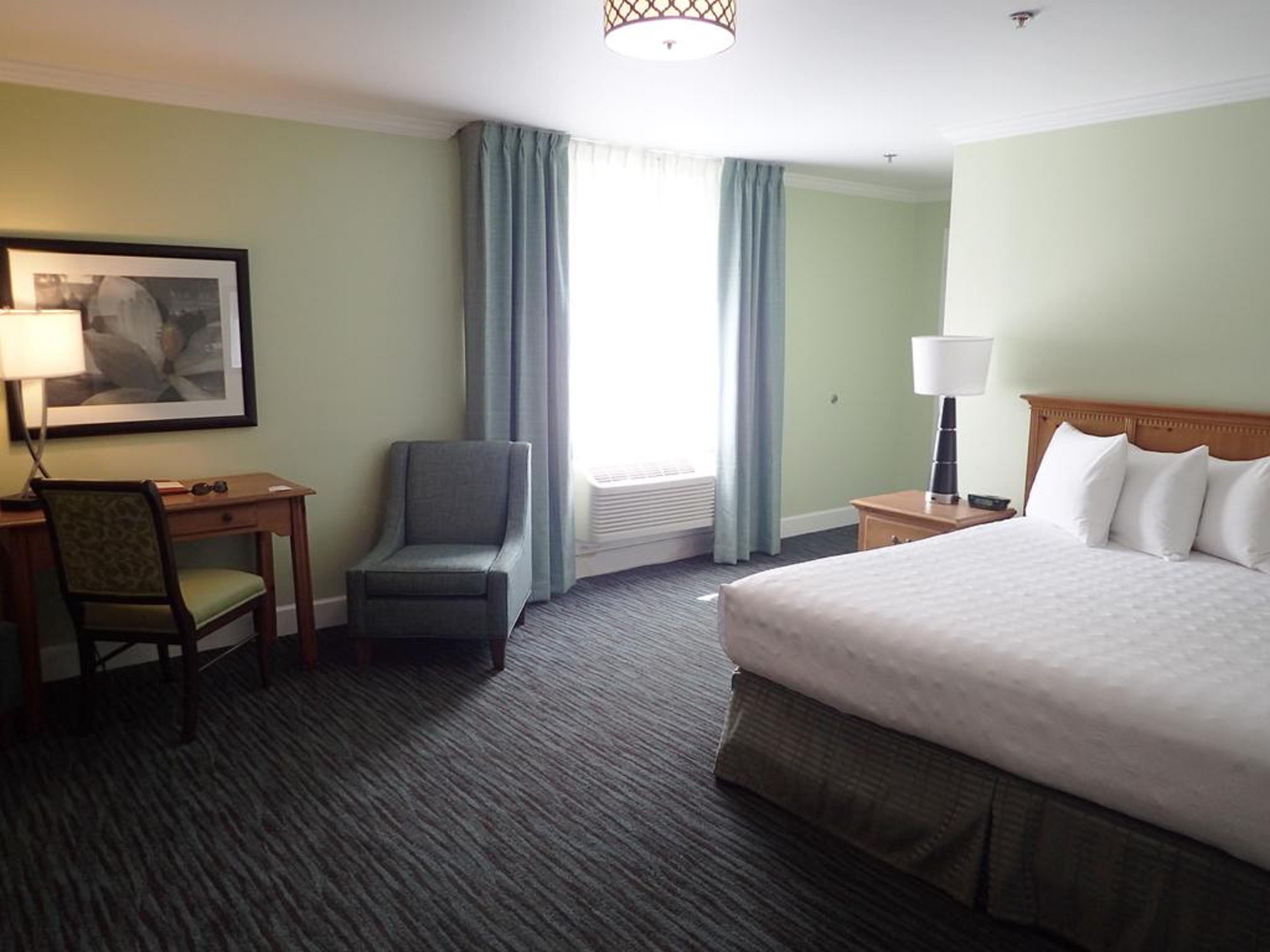 The At Emory 3* Druid Hills